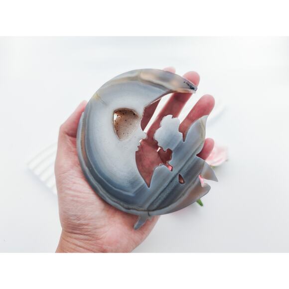 Druzy Agate Fairy on the Moon Crystal Carving - Picture 11 of 12